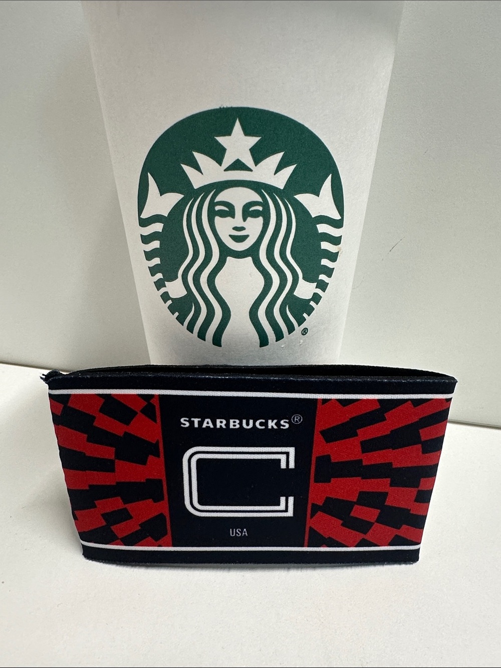 Starbucks limited-edition U.S. cup sleeve